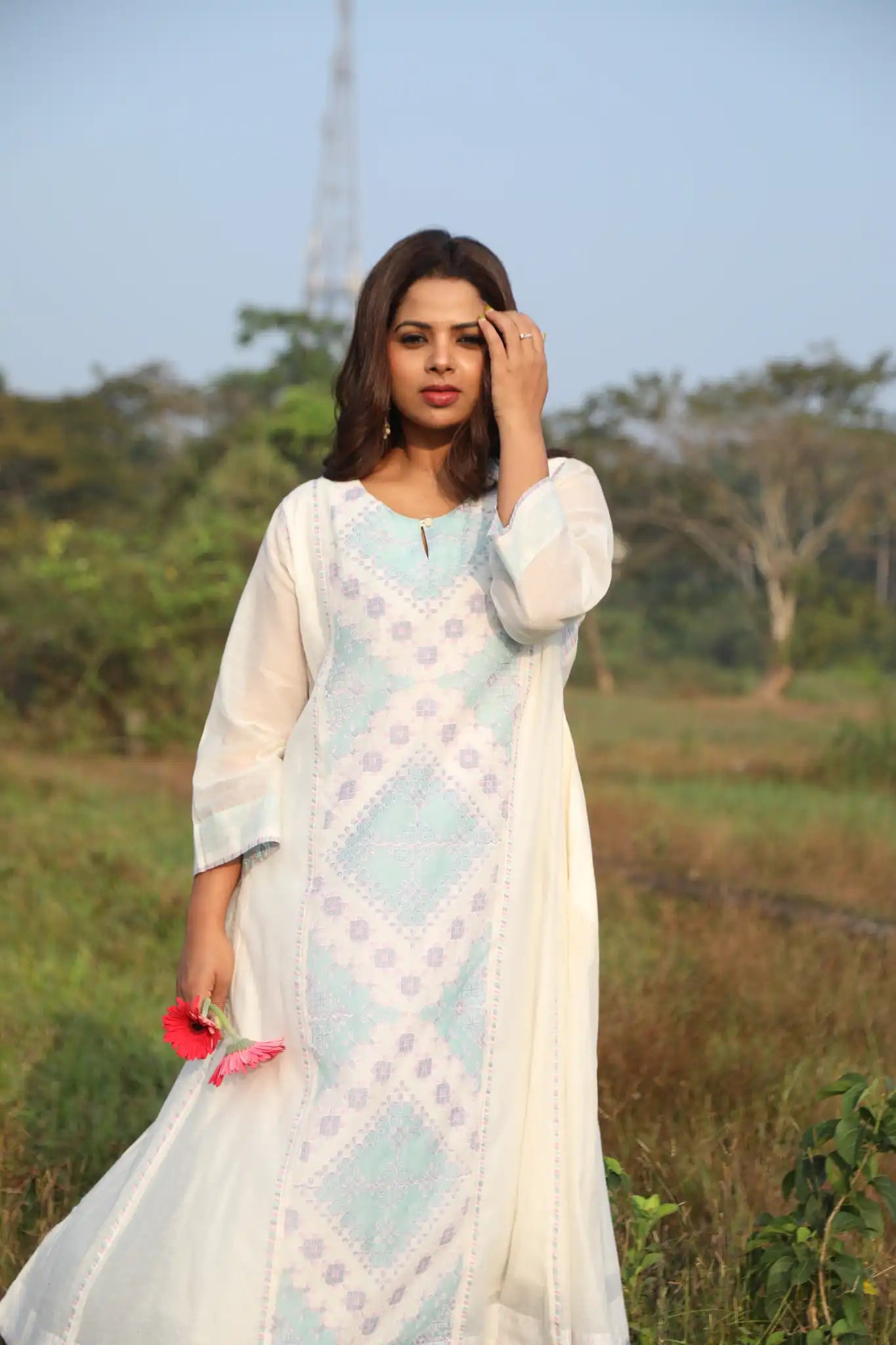 Kolam White Panel Kurta