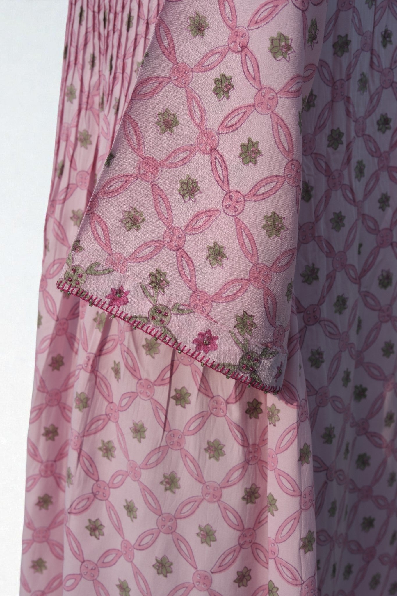 Pink geometric Jaal kurta set