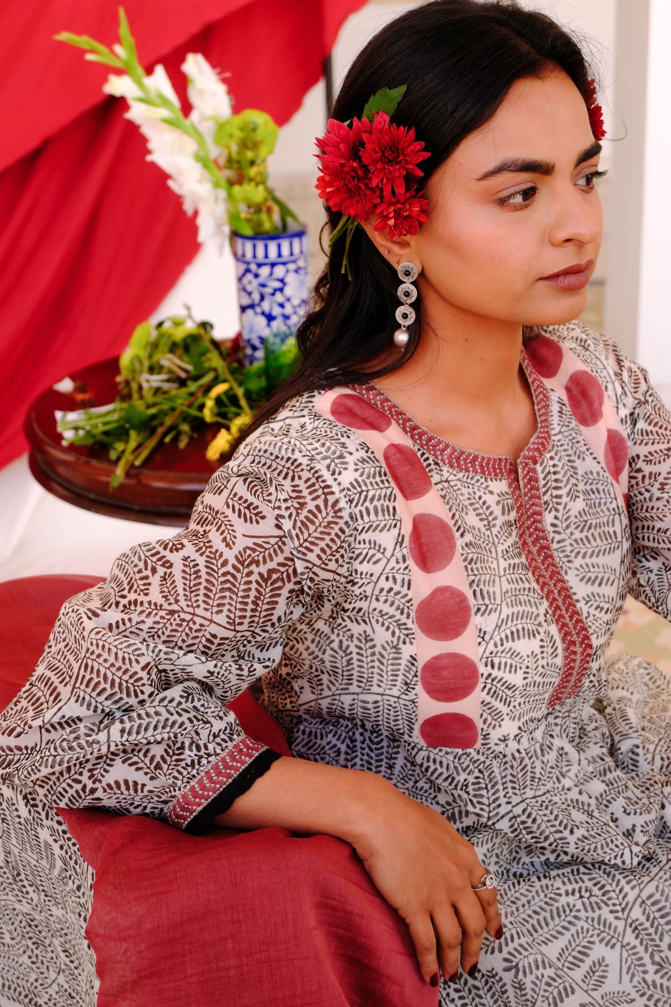 Monochrome Gul Bagh - Red Kurta Set