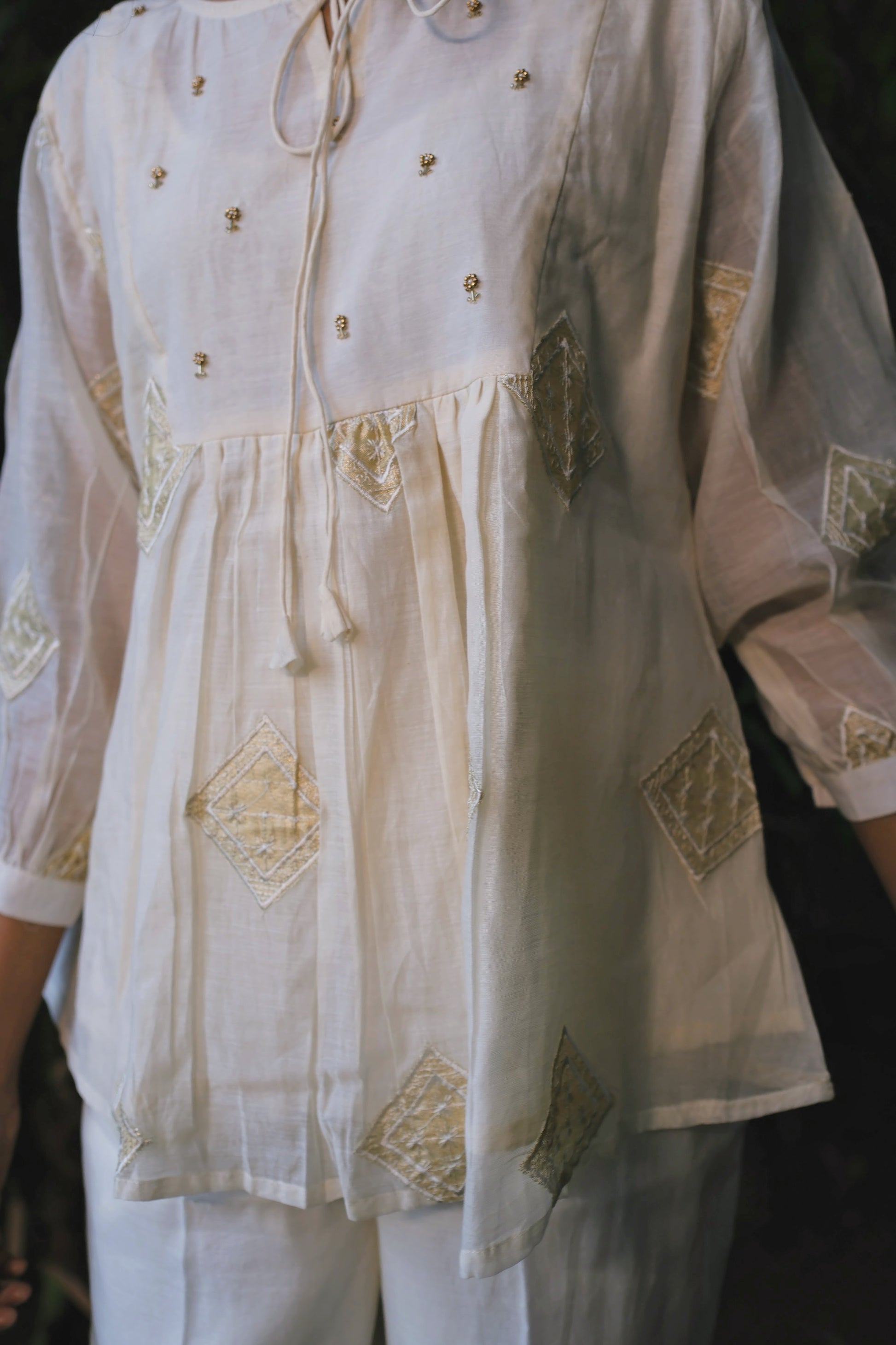 Chanderi Silk off white top w/ embroidery