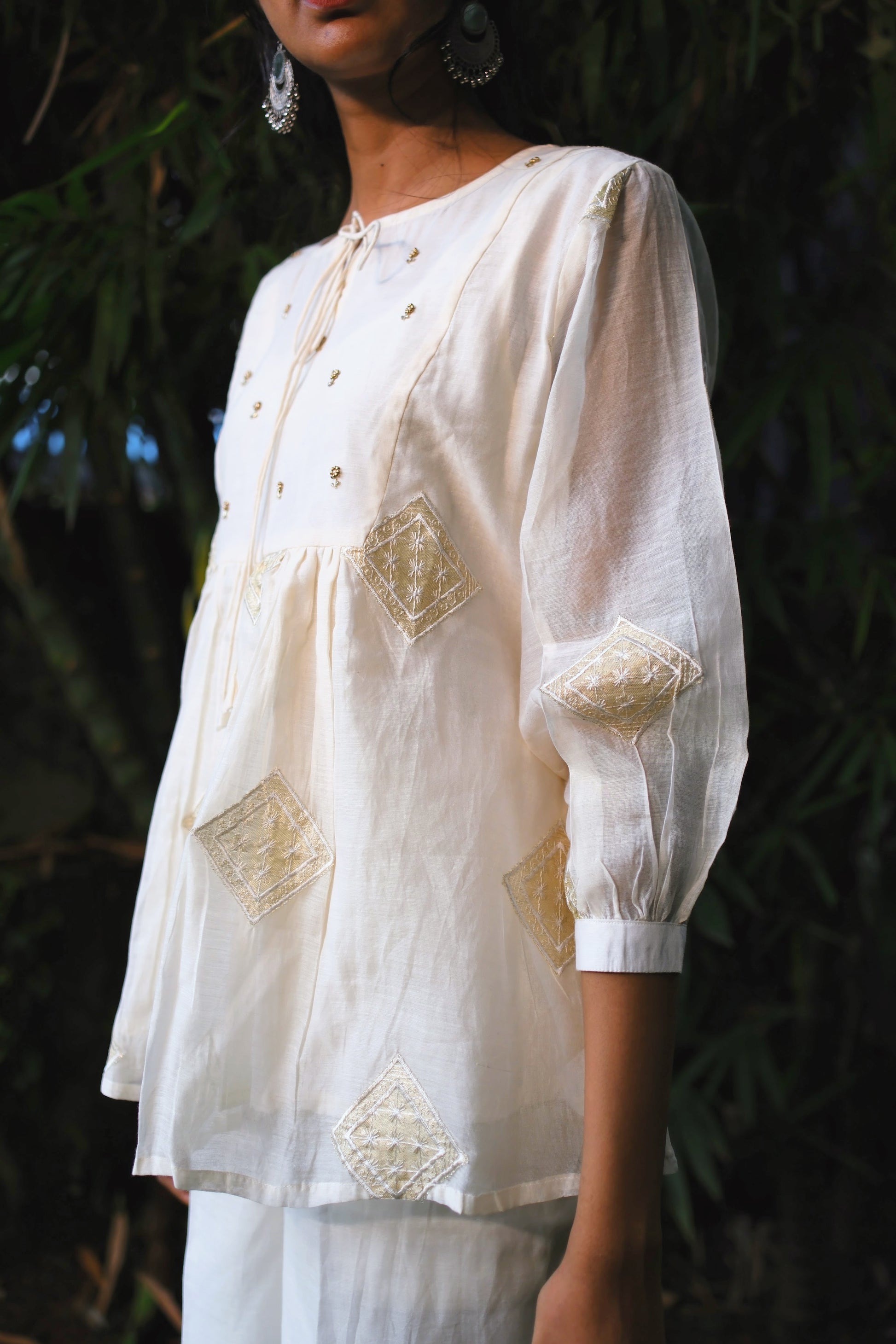 Chanderi Silk off white top w/ embroidery