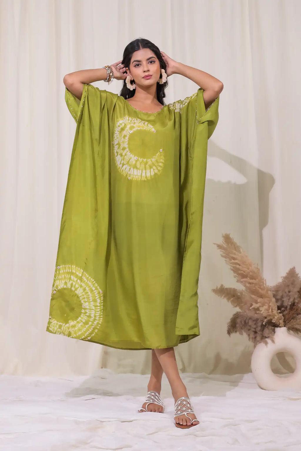 Green habutai silk shibori kaftan