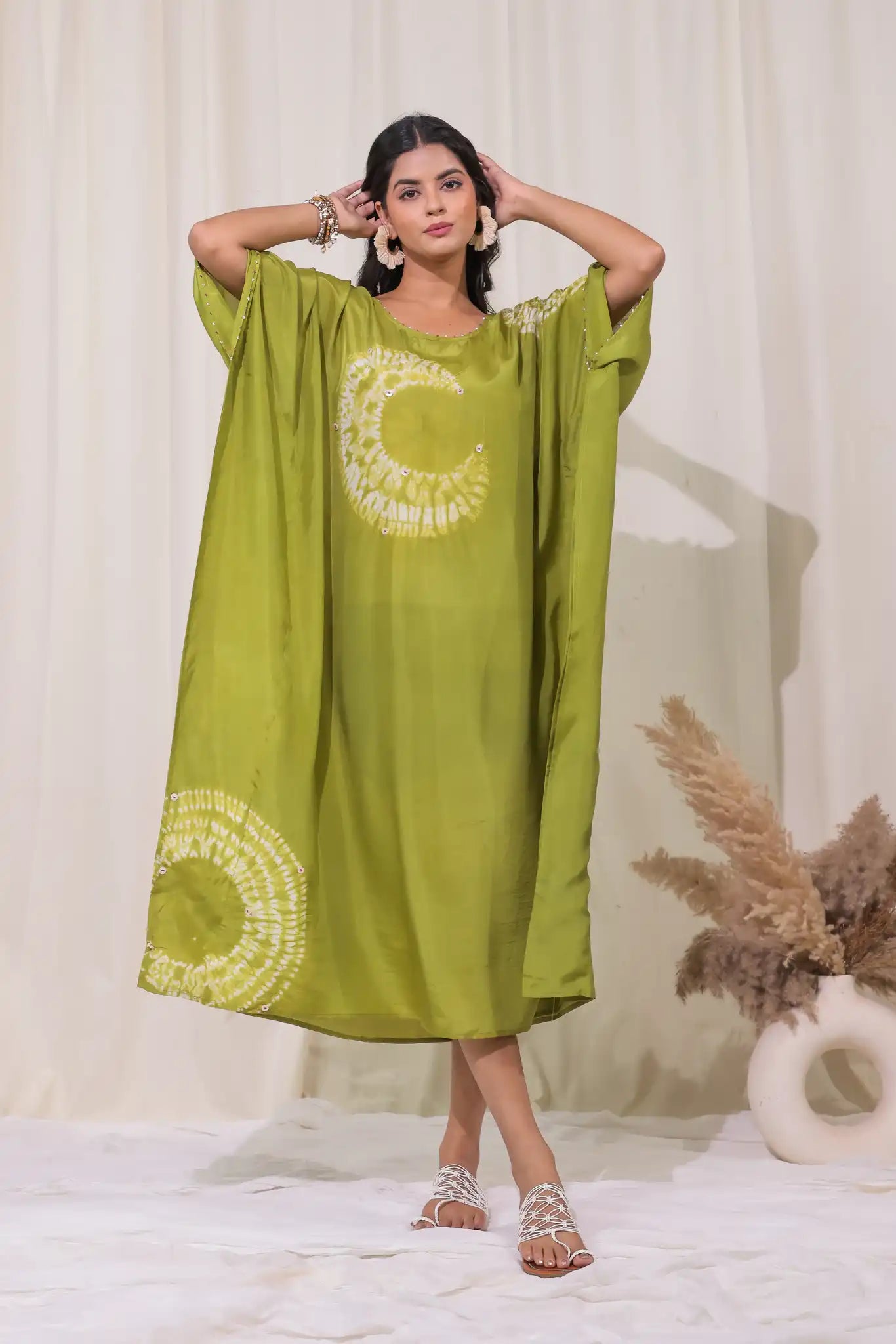 Green habutai silk shibori kaftan