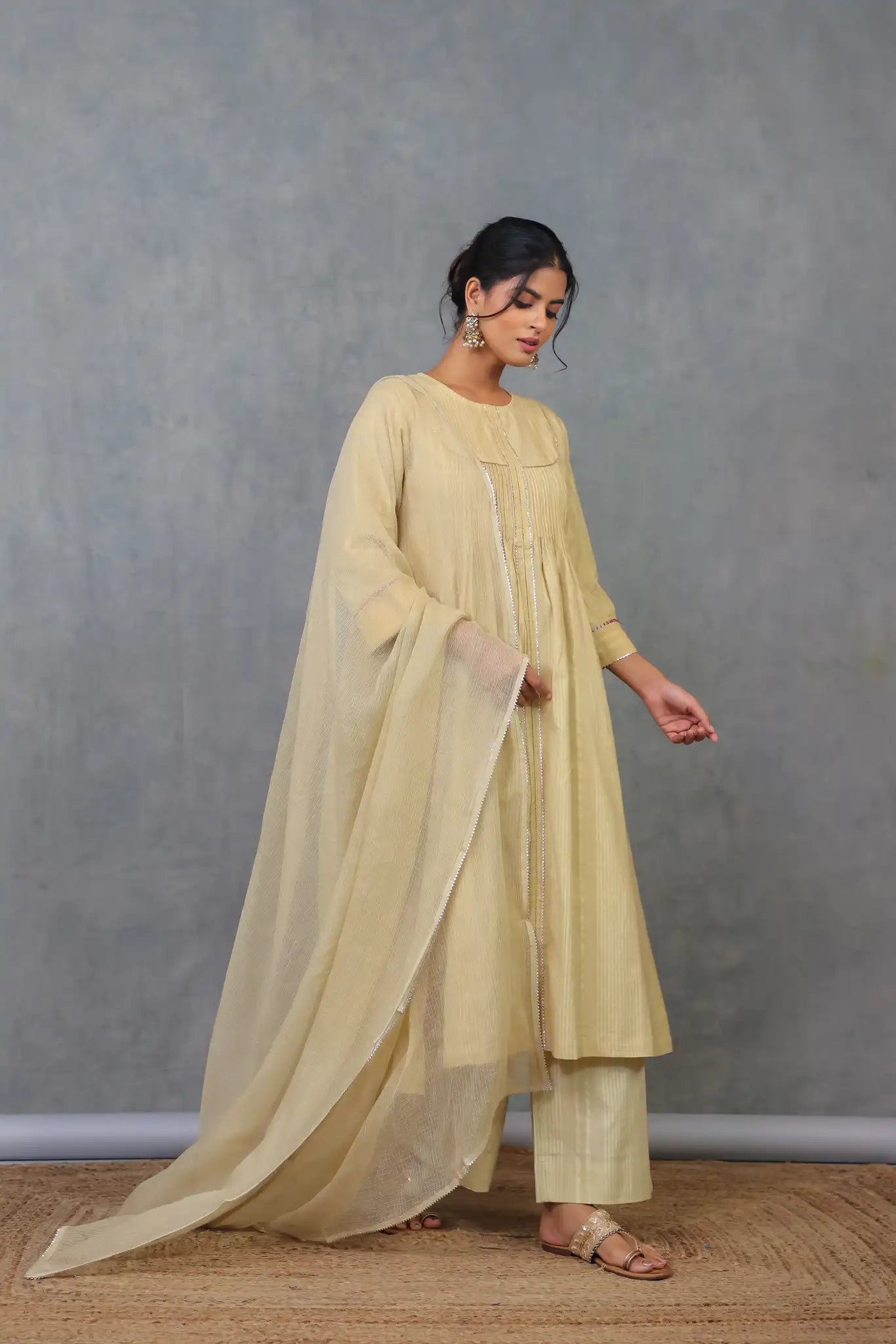 Beige Pintuck Kurta w/ Lace Trim