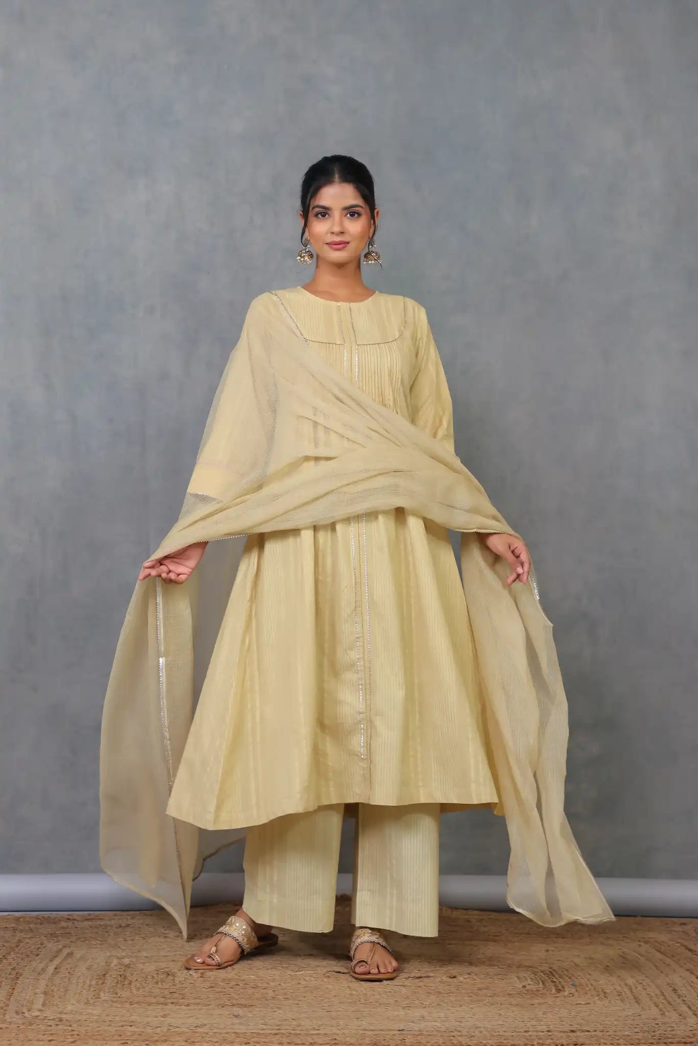 Beige Pintuck Kurta w/ Lace Trim