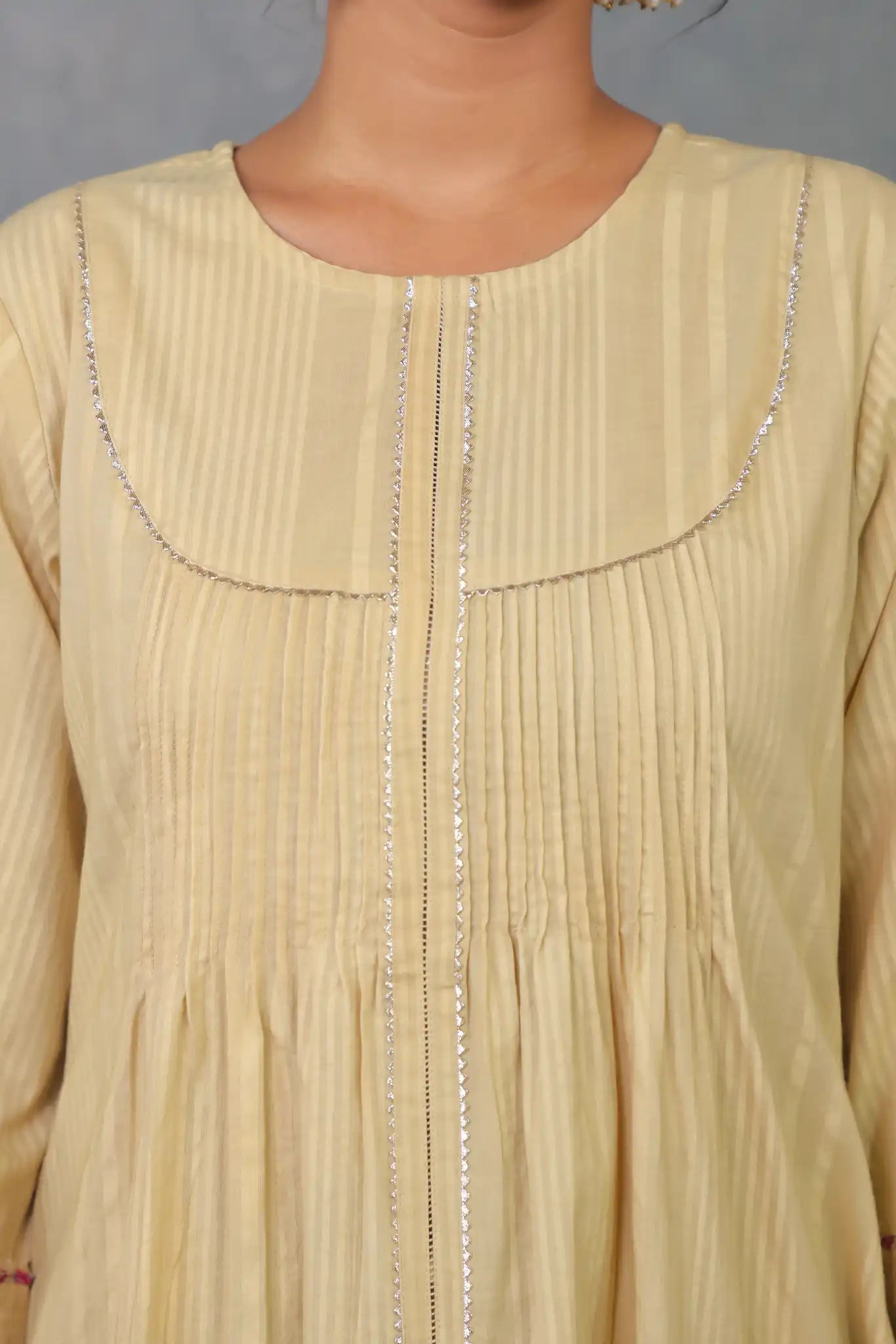 Beige Pintuck Kurta w/ Lace Trim