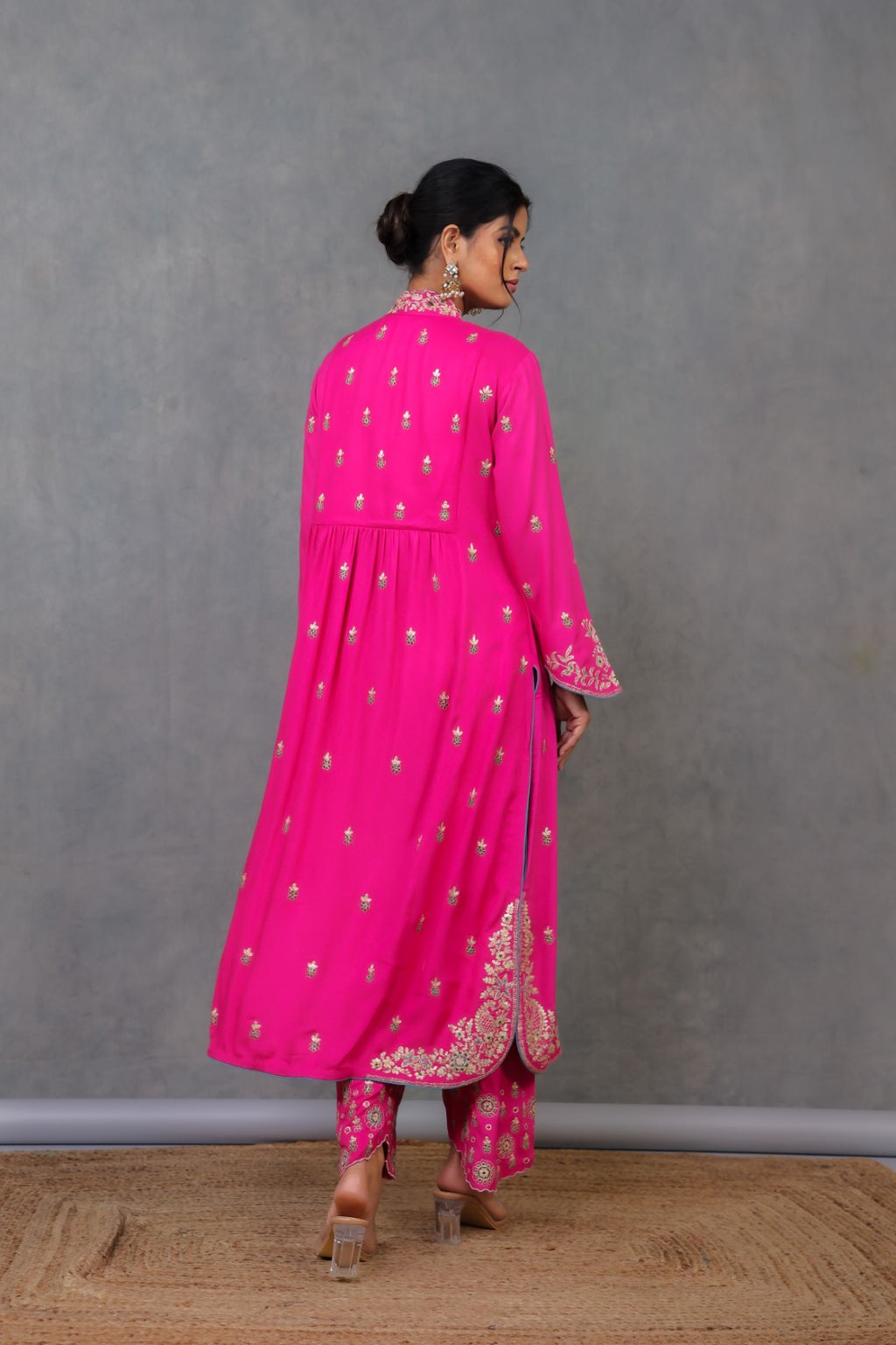 Rani Pink Twill Kurta Set w/Embroidery