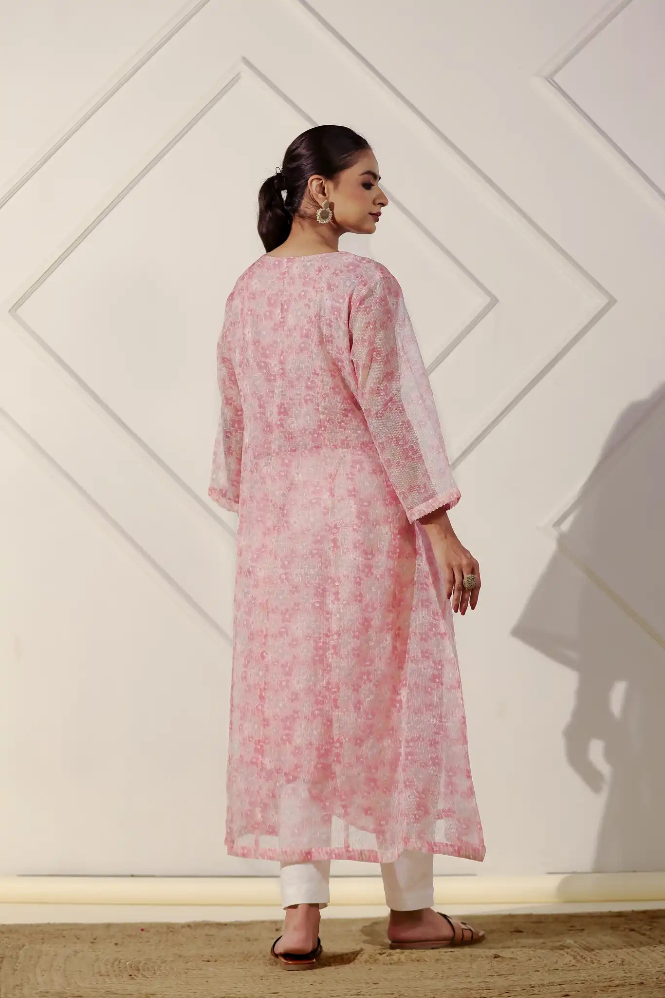 AO: Kali Cut Kota Kurta
