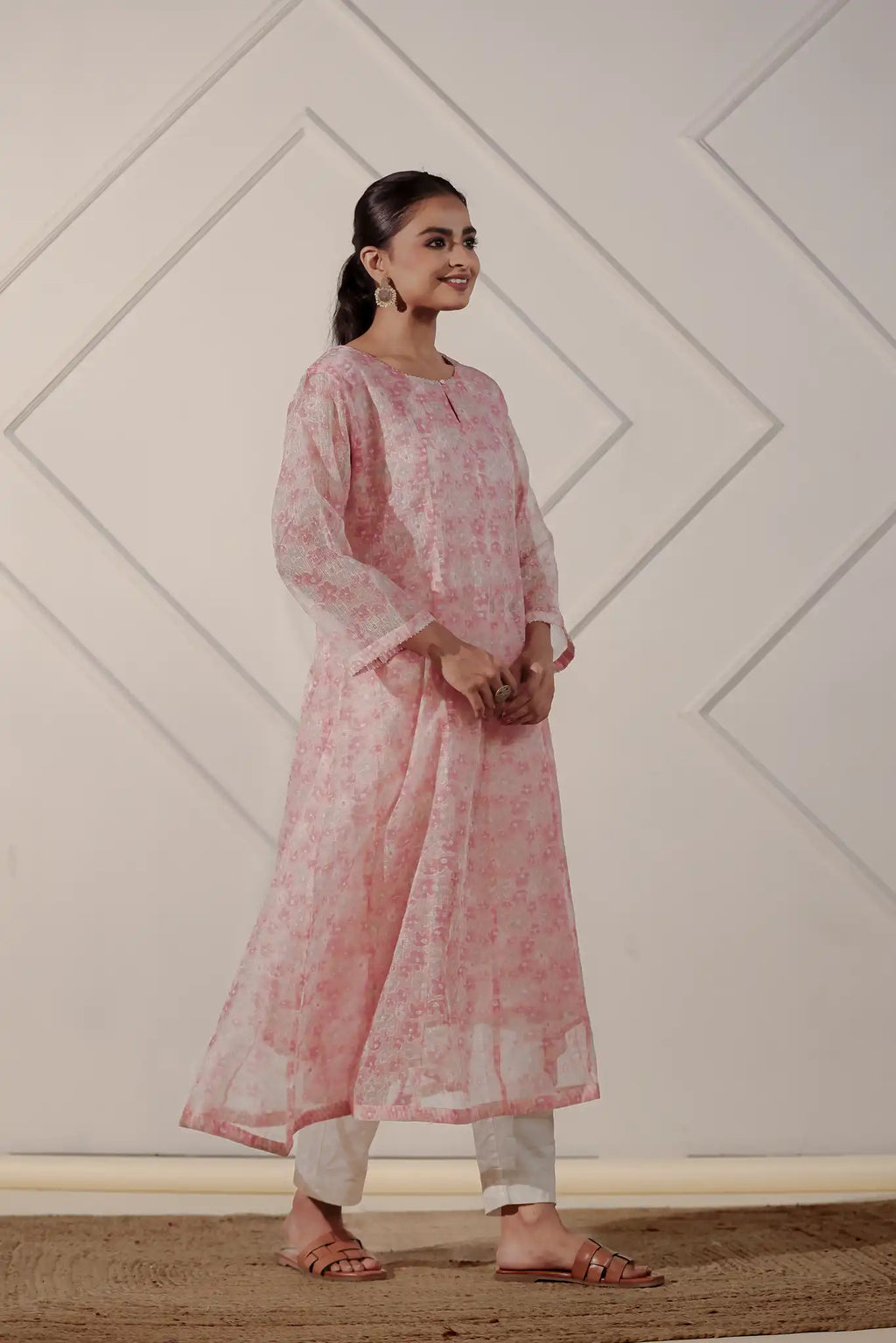 AO: Kali Cut Kota Kurta