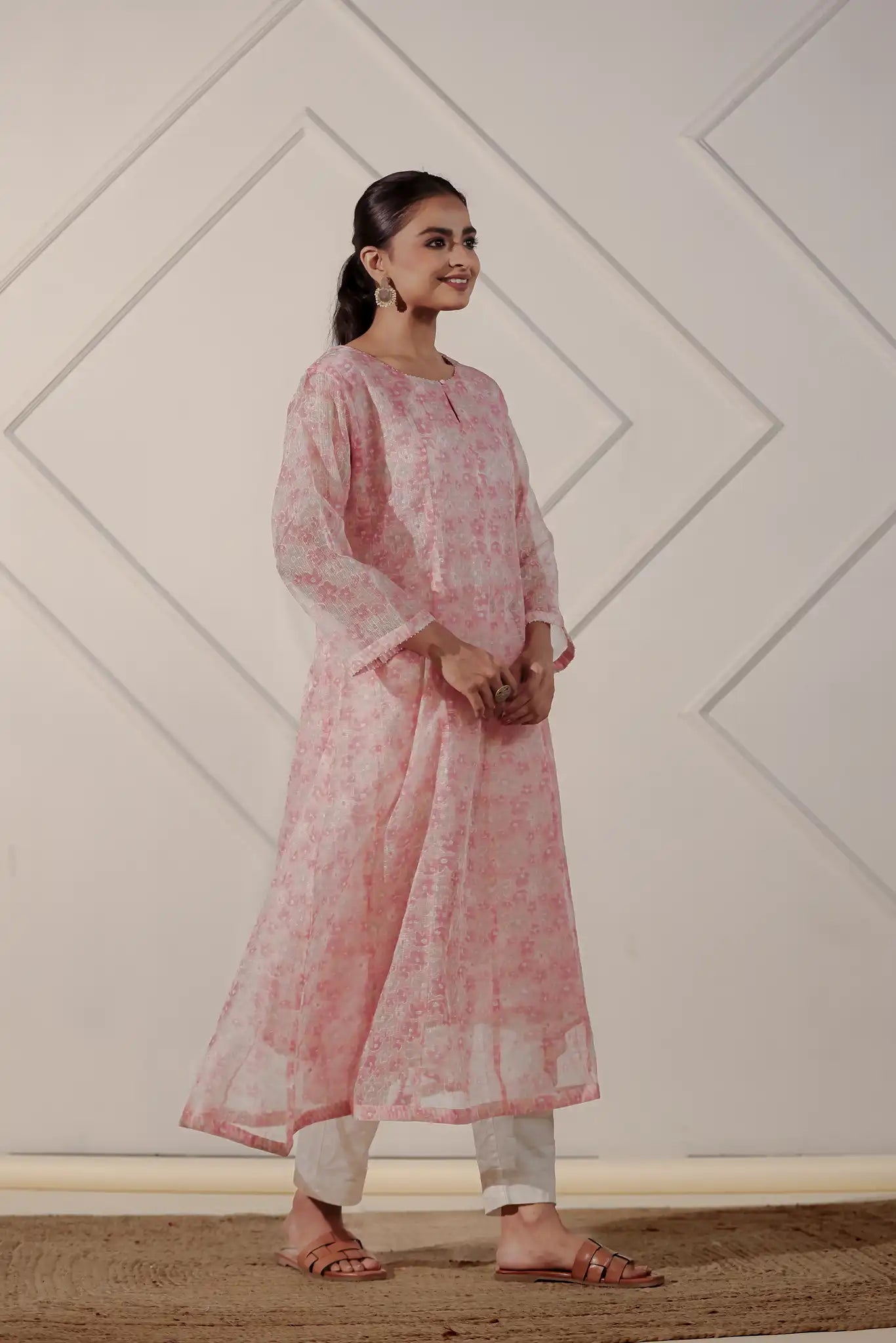 AO: Kali Cut Kota Kurta
