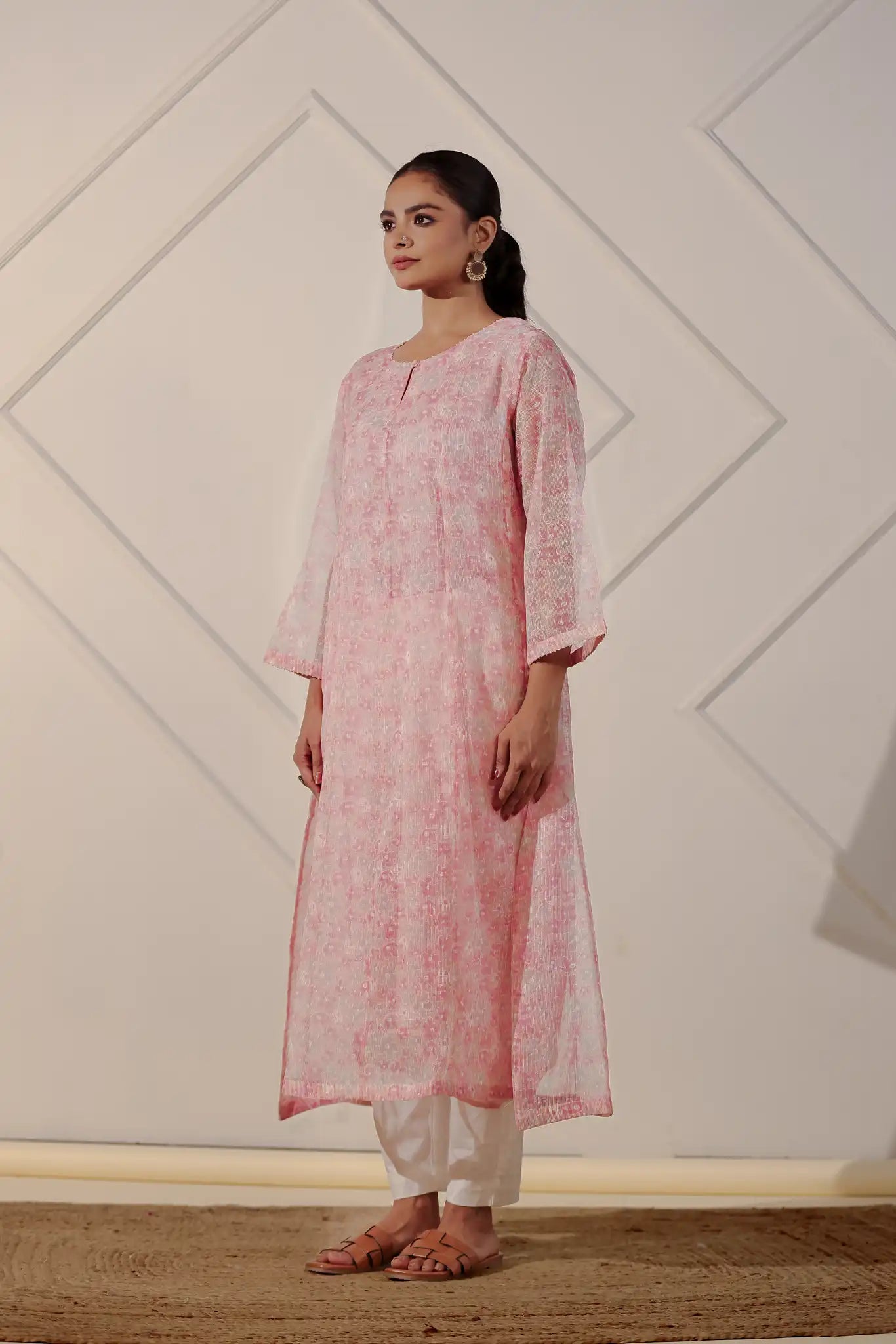 AO: Kali Cut Kota Kurta
