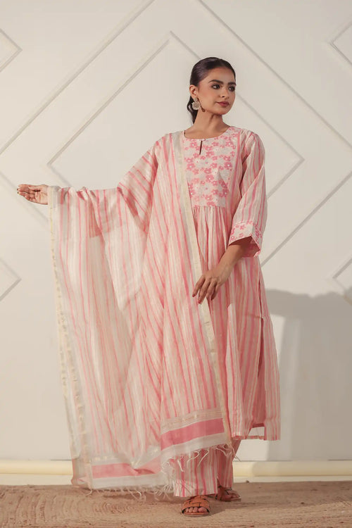 AO: Floral Yoke Kurta