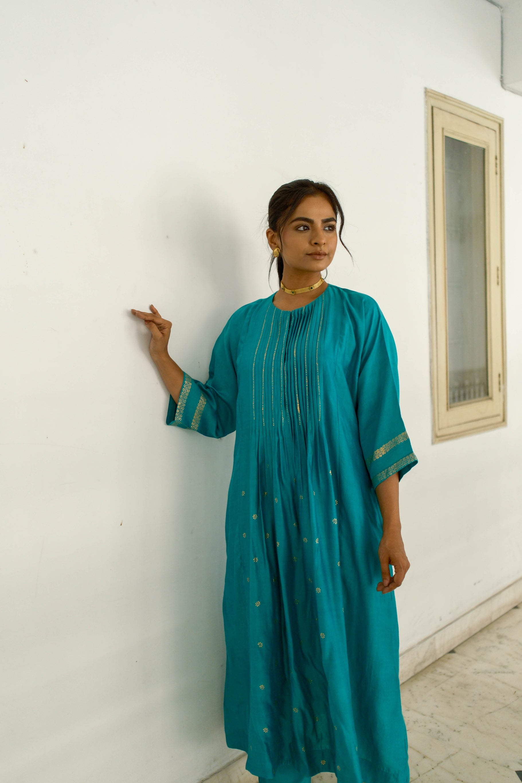 Green Silk Kurta w Rogan Art